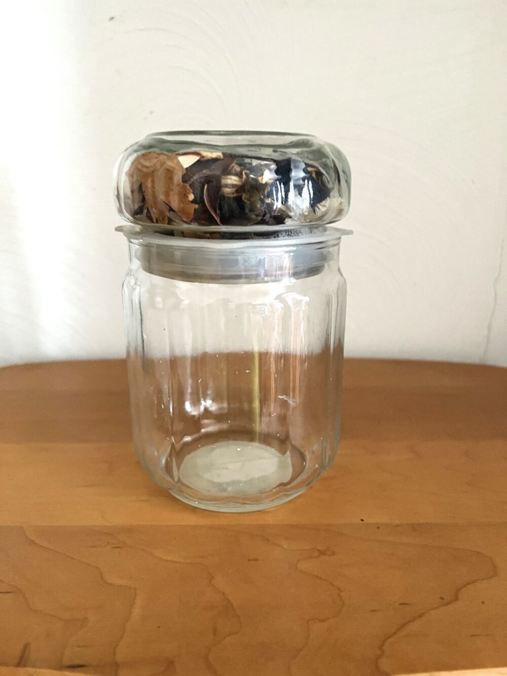Vintage Empty Clear Glass Candle Jar with refillable Potpourri lid
